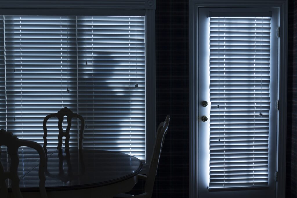 Making These 5 Mistakes? You're Inviting Burglars Inside